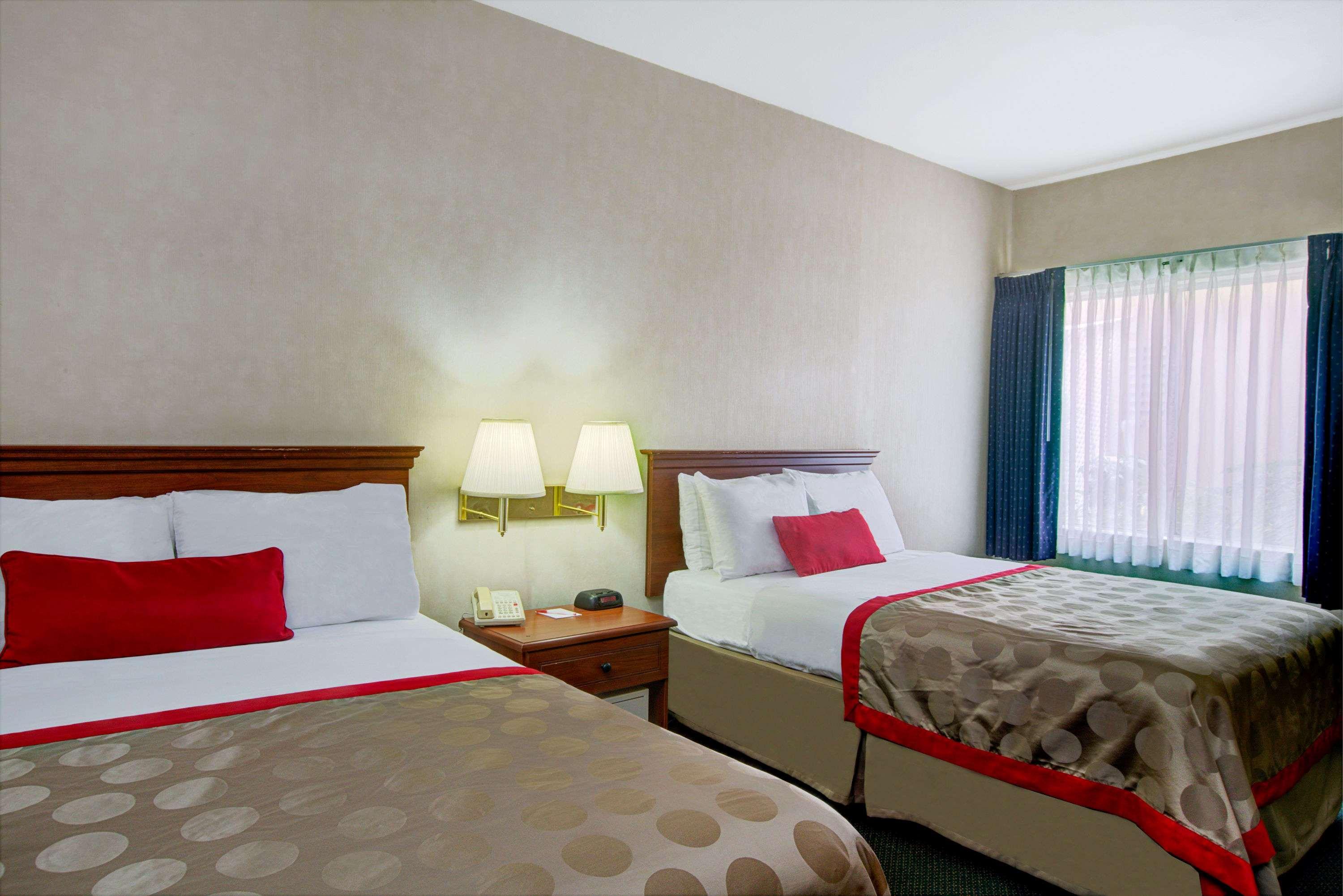 Ramada By Wyndham Hawthorne/Lax Ξενοδοχείο Εξωτερικό φωτογραφία