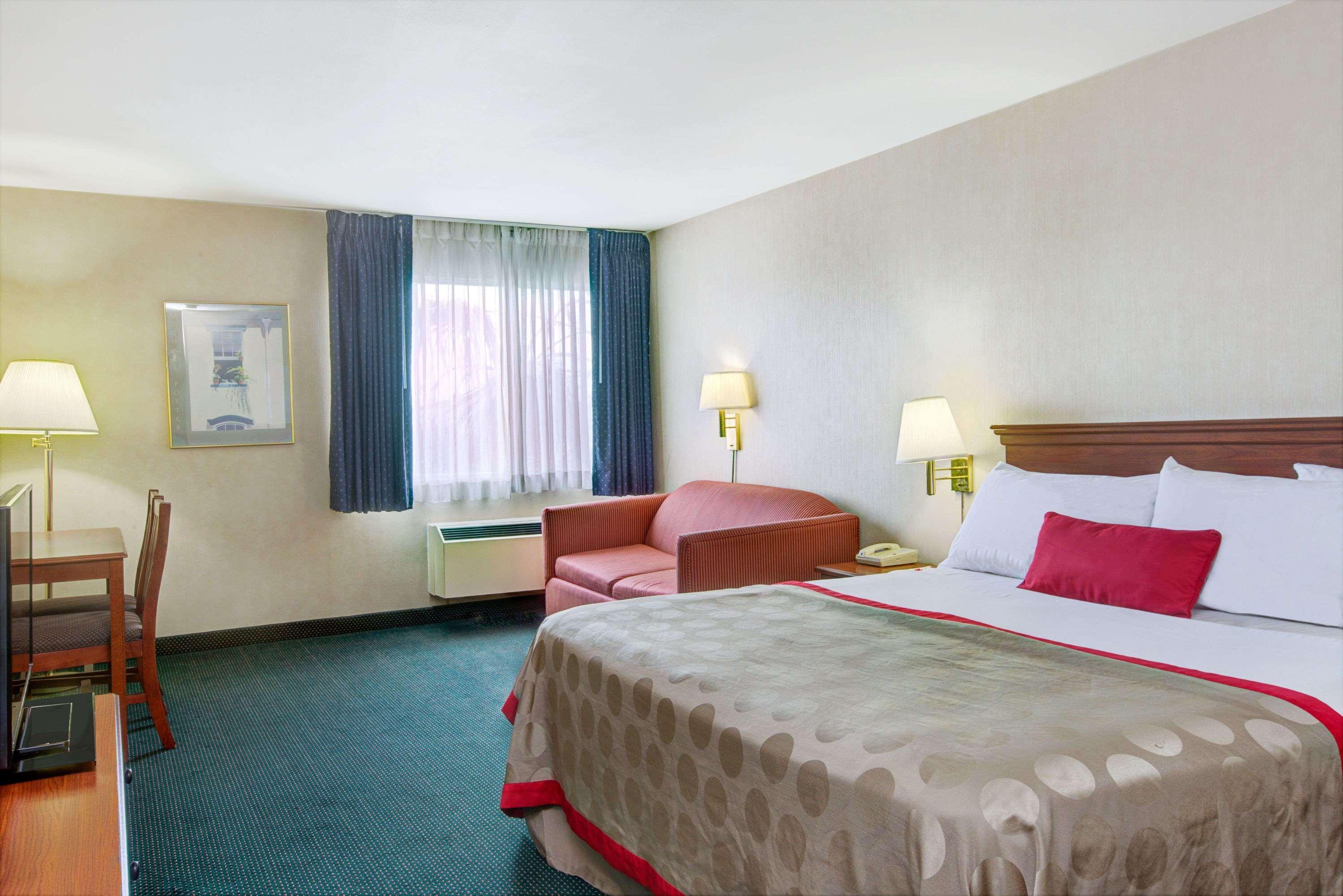 Ramada By Wyndham Hawthorne/Lax Ξενοδοχείο Εξωτερικό φωτογραφία